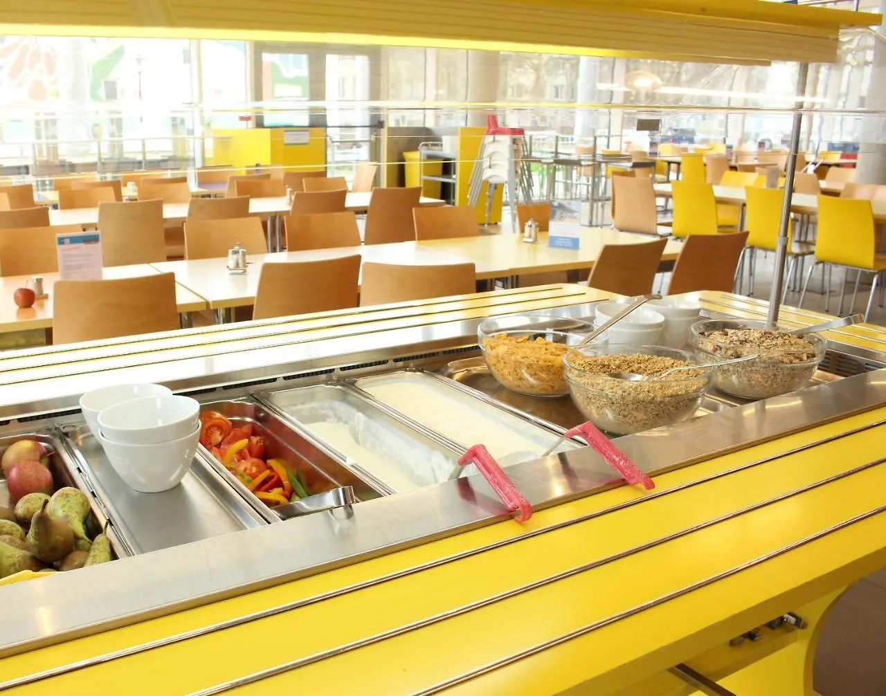 Martas Gaestehaeuser Hauptbahnhof Berlin Németország